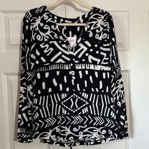 DOLCEZZA Black and White Patterned Women's Top NWT